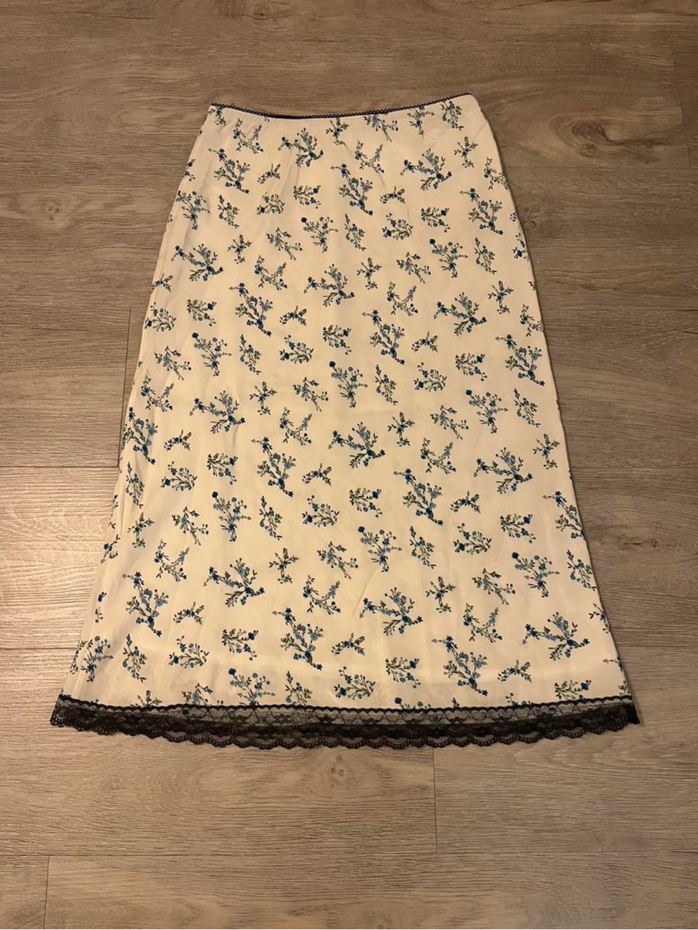Topshop blue floral midi skirt